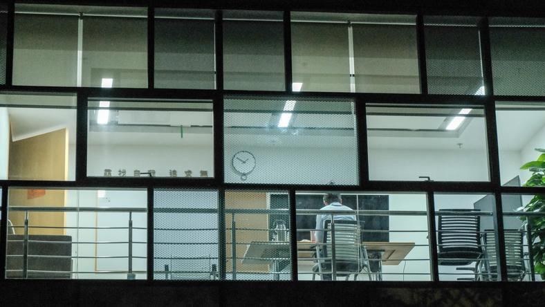 我是个“旗人”,一个边哭边奔跑的西二旗人